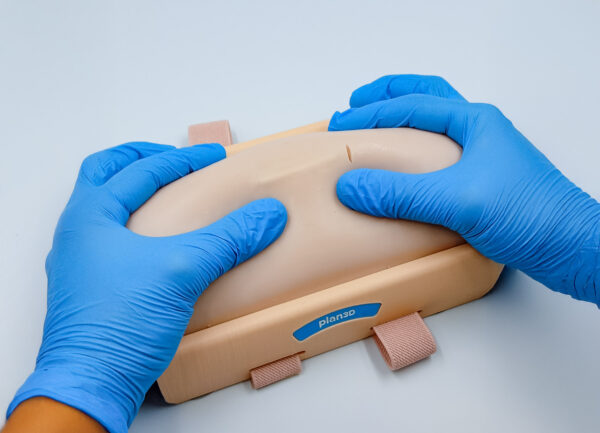 IMPLAFIT: Simulador de Implante Anticonceptivo