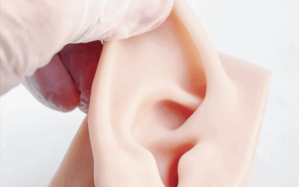 Simulador de oído externo