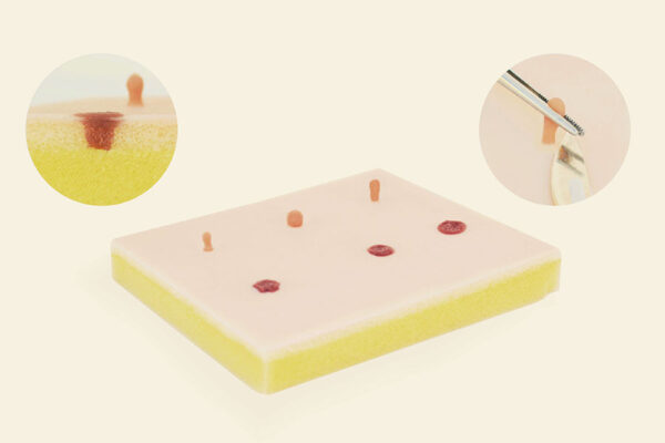 Piel de simulación con fibromas y lunares